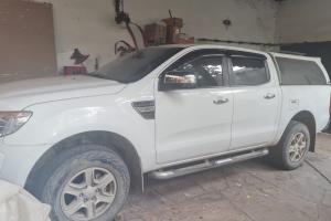 Camiones Pick-ups Sin datos  camioneta